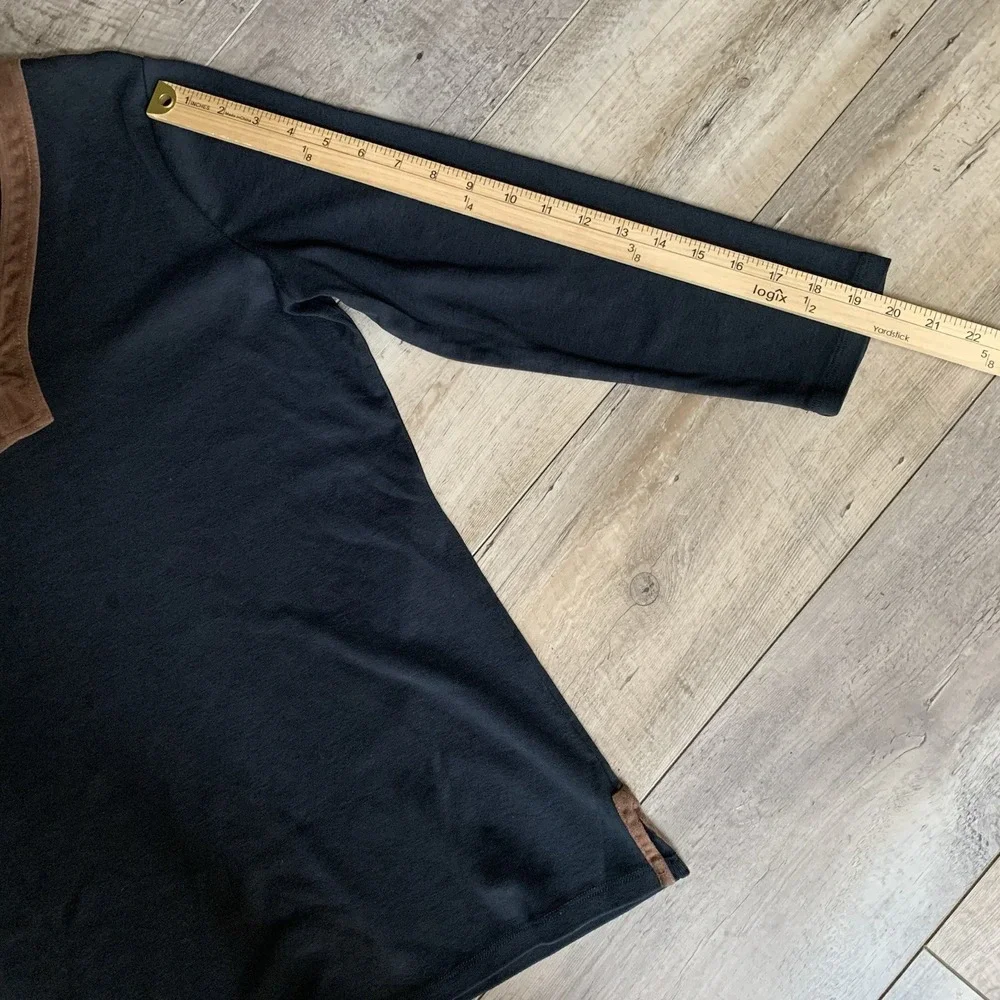 Lauren Ralph‎ Lauren Women's V Neck Blouse Sz Large  Black Faux Suede Details.
